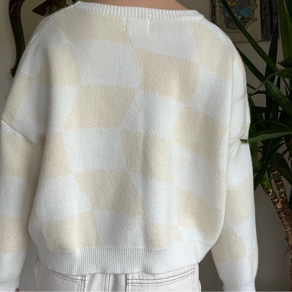 Vacancy Grand Prix Cream Checker Print Knit Sweater - Picture 5 of 11